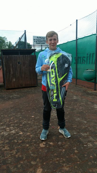 Finnegan Heber belegt 2. Platz in Dettingen