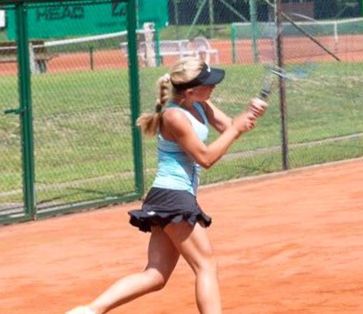 Pauline Ernstberger erreicht Halbfinale in Basel